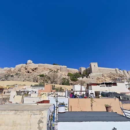 Casita La Paloma Bonita Del Pescador Hasta 5 Personas En El Casco Antiguo La Medina Centro Almeria Bajo Alcazaba Terraza Buena Vista Parking Privado Y Sabanas En Opcion Dış mekan fotoğraf